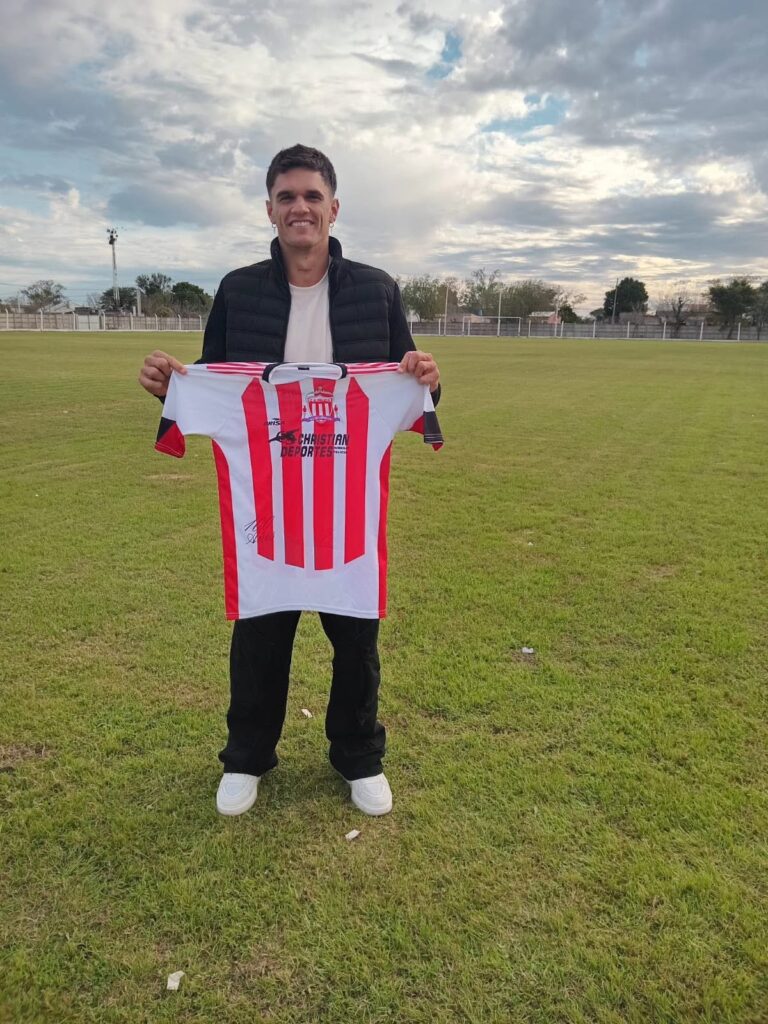 Felicia lleva su historia futbolera a la muestra itinerante “La Pasión en mi Piel”