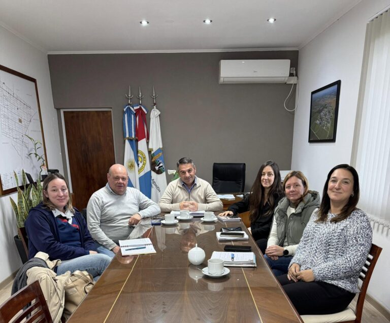 San Agustín fortalece el trabajo interinstitucional para abordar la problemática de los consumos
