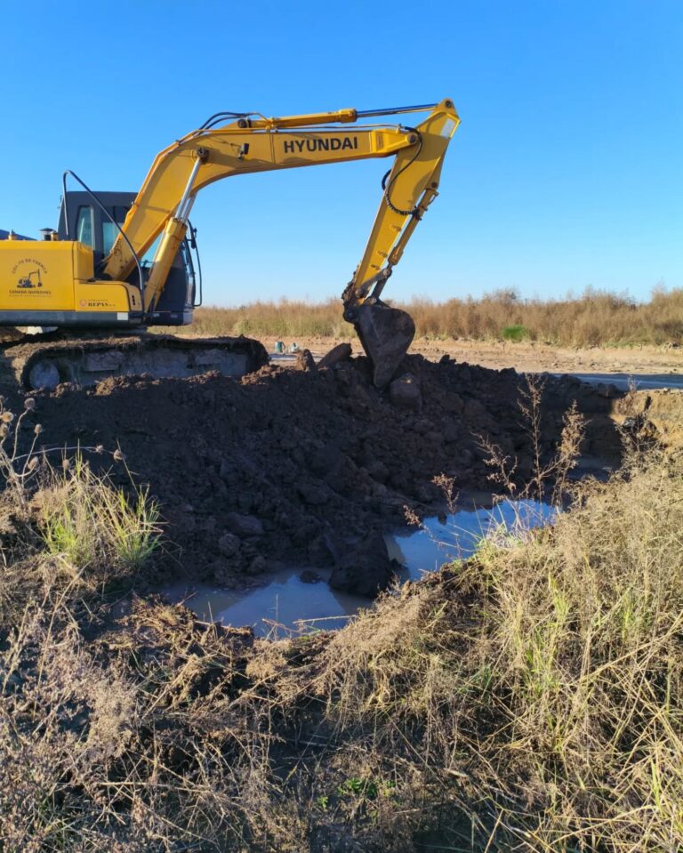 Realizan mejoras de infraestructura en el camino que conecta Santa Clara con San Vicente