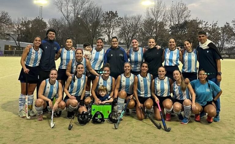 Hockey: Argentino de San Carlos sigue en los más alto en el Ascenso