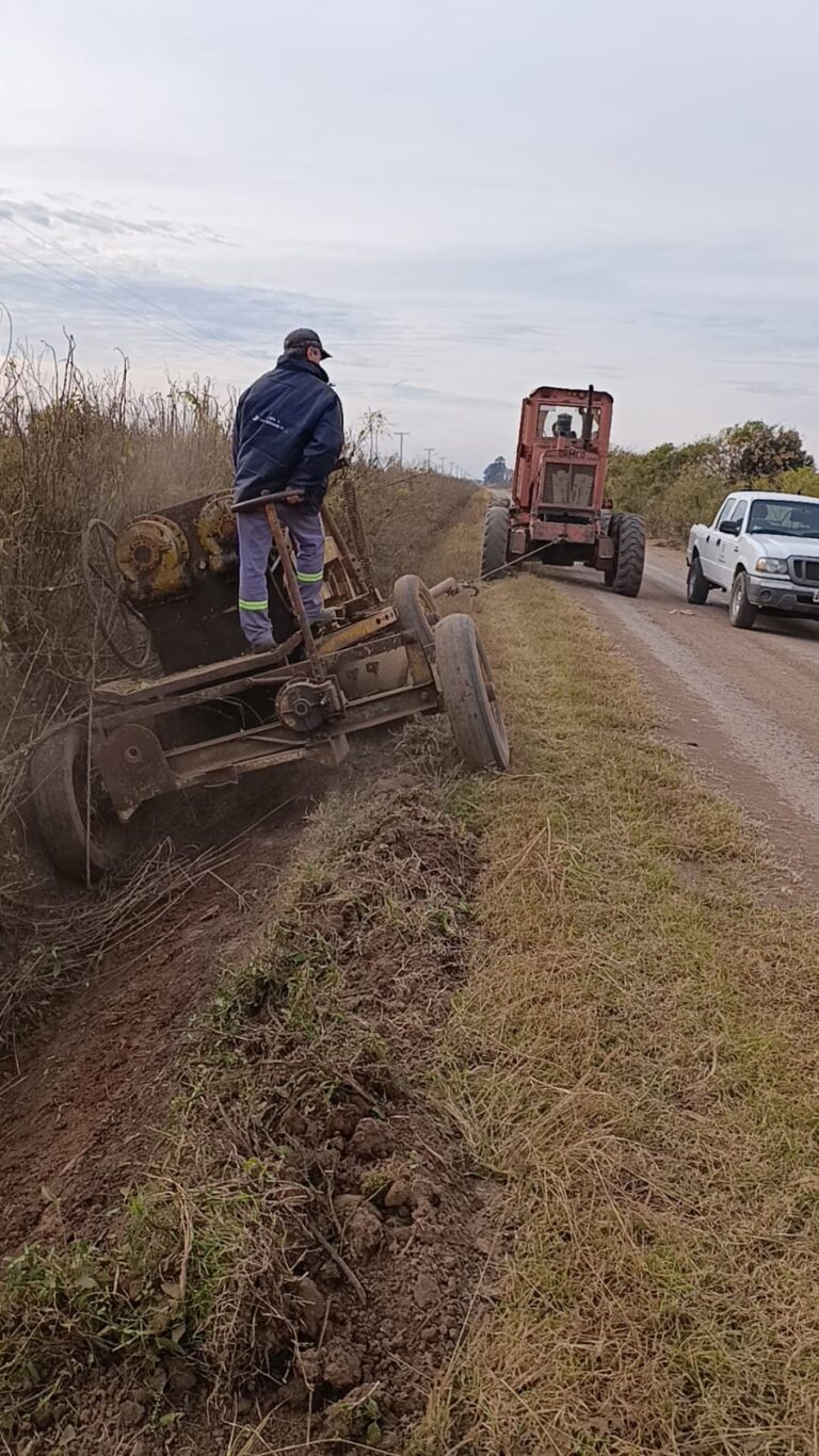 San Jerónimo Norte: nuevos trabajos en caminos rurales para garantizar la transitabilidad