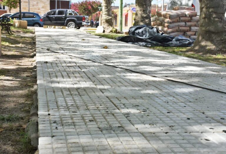 Sarmiento: retoman el Plan de Veredas Públicas para mejorar la infraestructura urbana