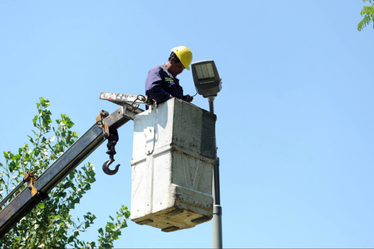 Santa Clara de Buena Vista: incorporan 40 nuevas luminarias LED para reforzar el alumbrado público