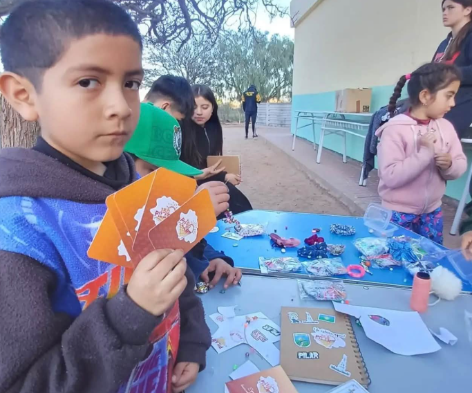 “Multiplicando Panes”: la iniciativa de alumnos de Pilar que llevó ayuda y afecto hasta La Rioja